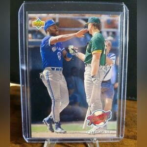 1993 Upper Deck #41 Mark McGwire Joe Carter Athletics Blue Jays Teammates CL
